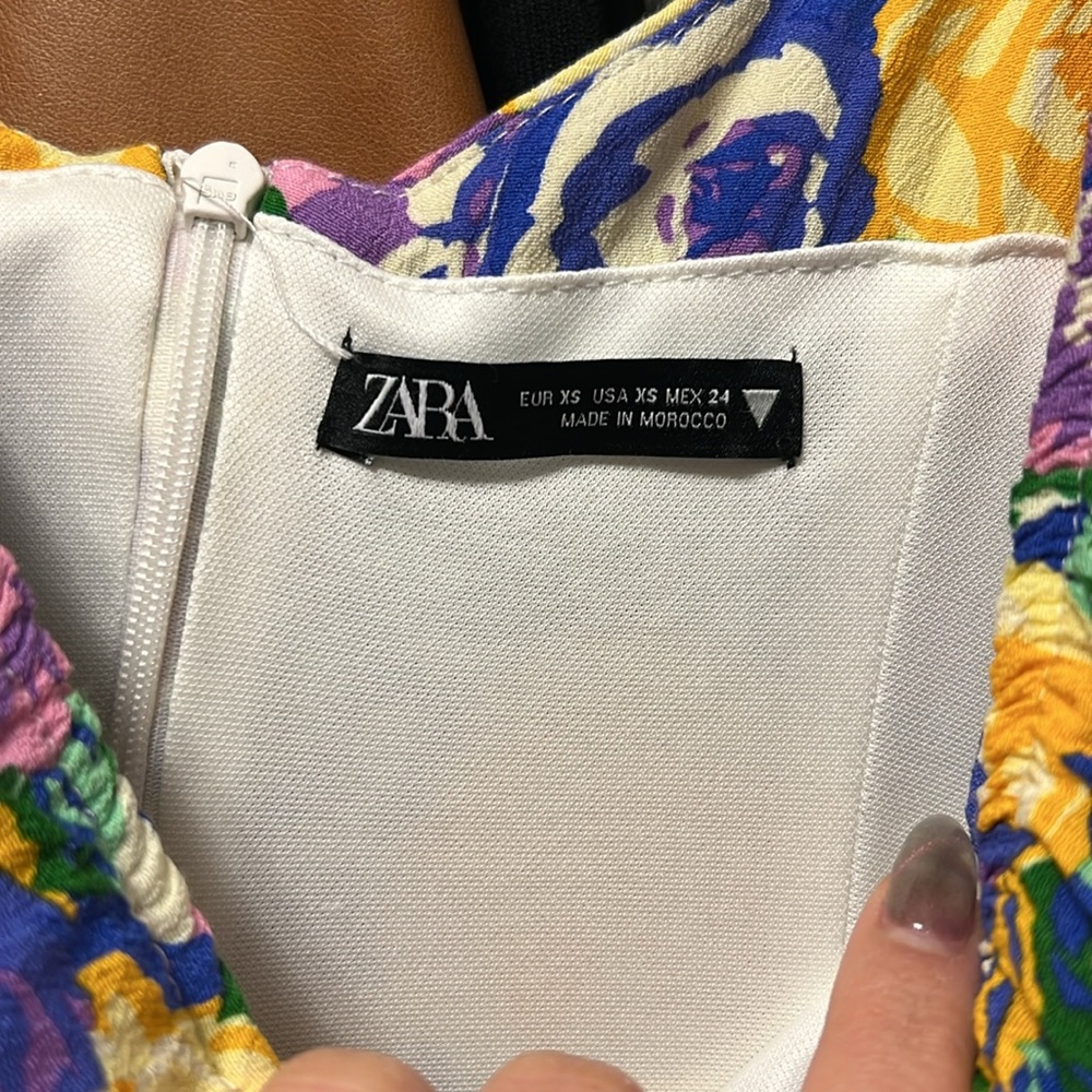 Zara dress - Picture 2 of 6